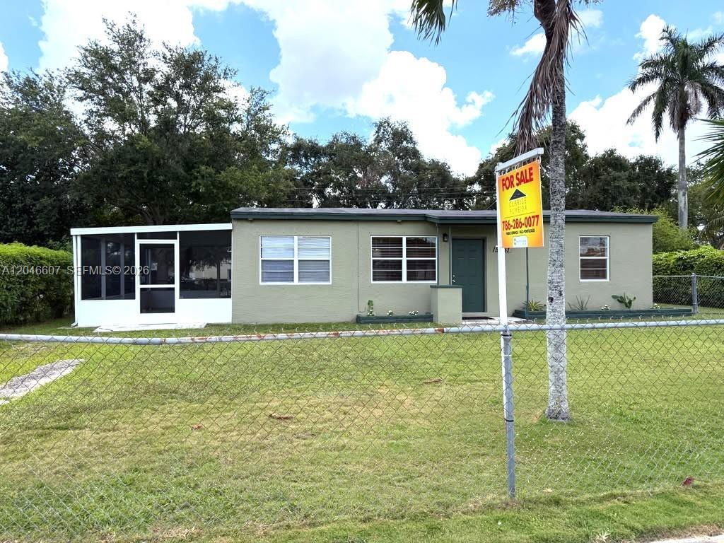 15451 SW 289th Ter, Homestead FL 33033 photo 4