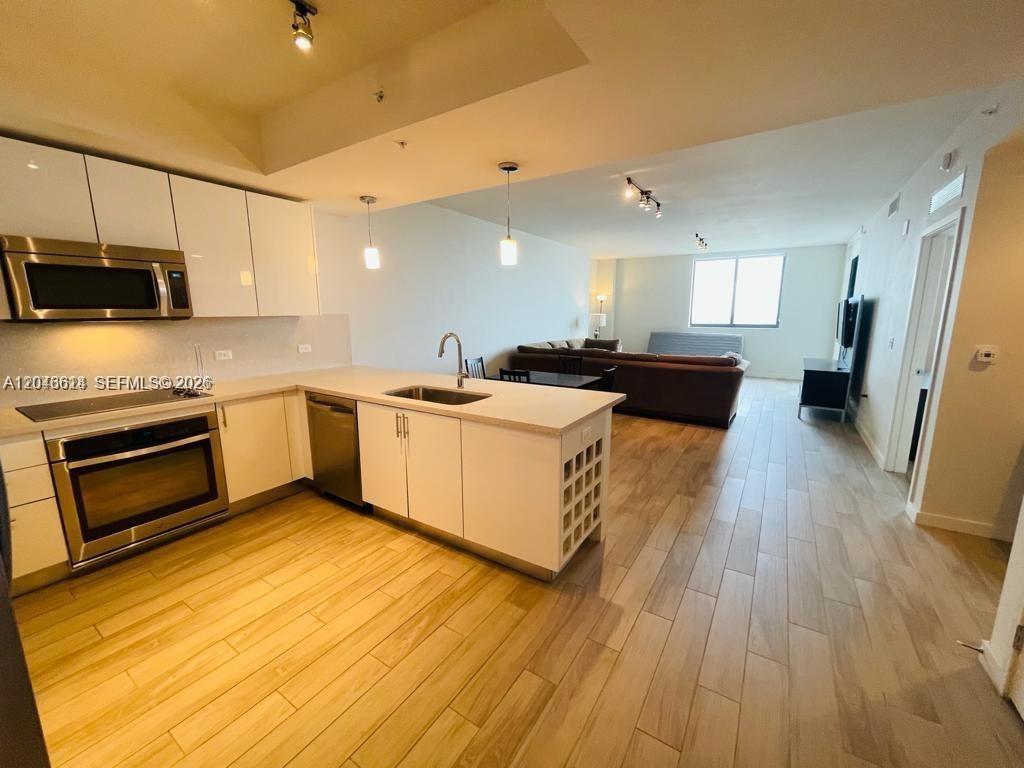 999 SW 1st Ave # 2613, Miami FL 33130 photo 4