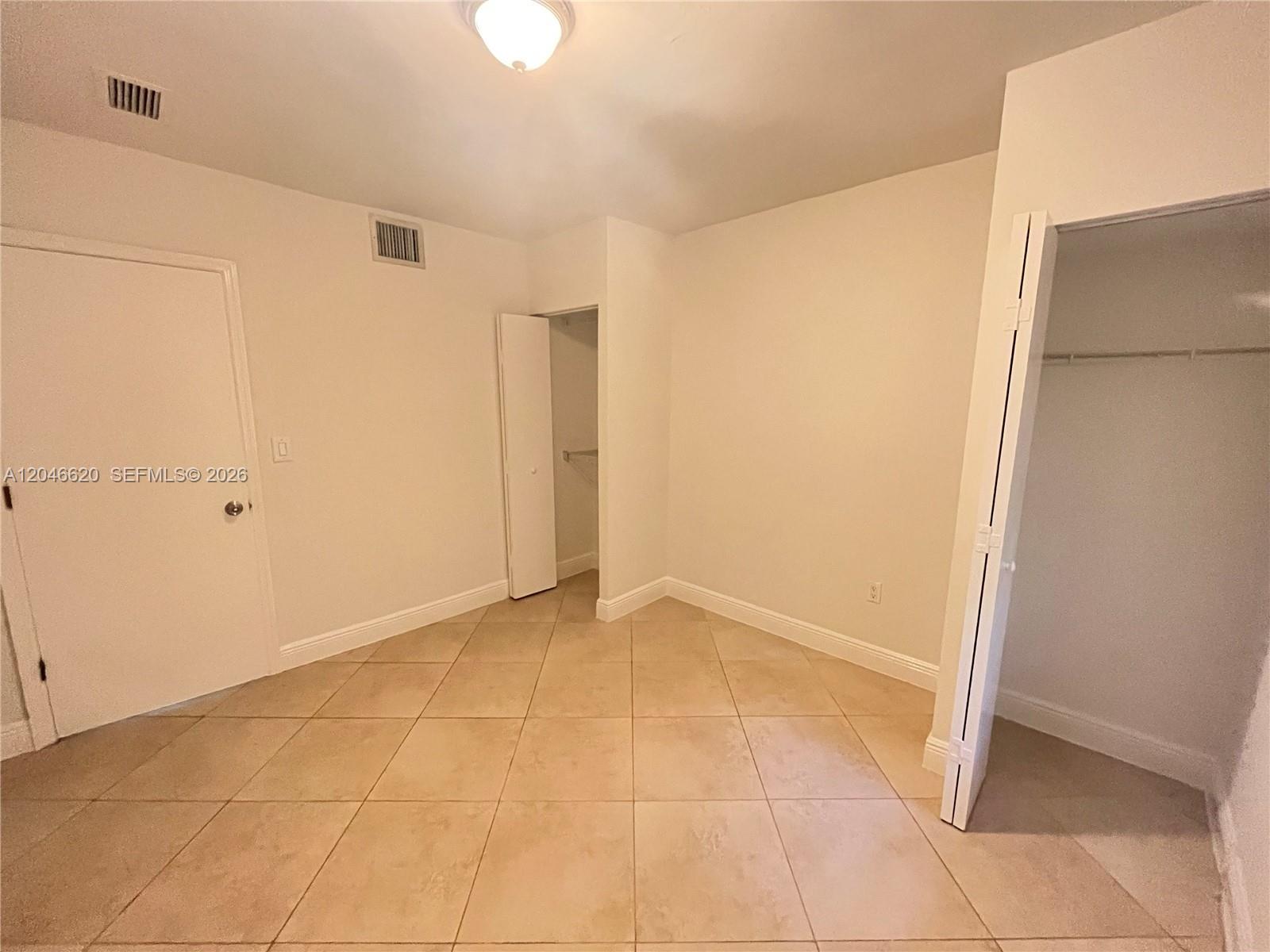 1034 Lenox Ave # 4, Miami Beach FL 33139 photo 5