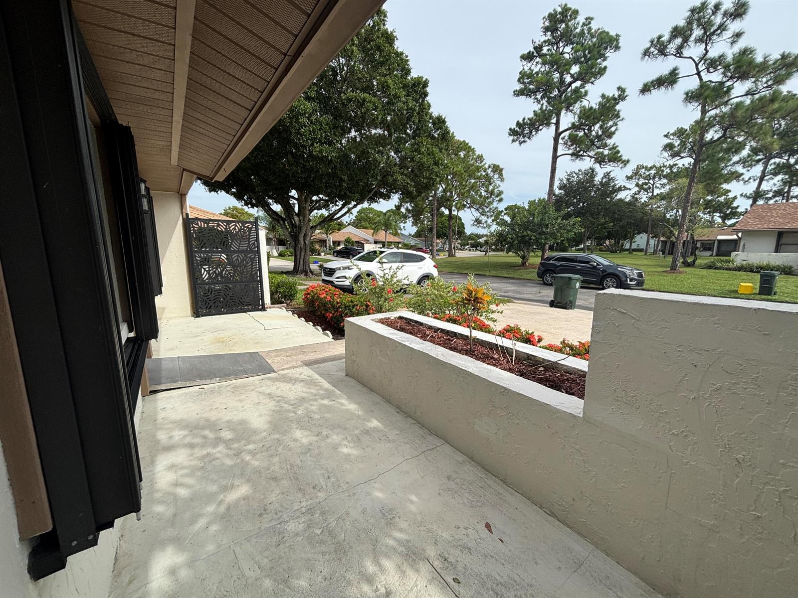 6132 Fairfield Circle # 7, FL 33463 photo 4