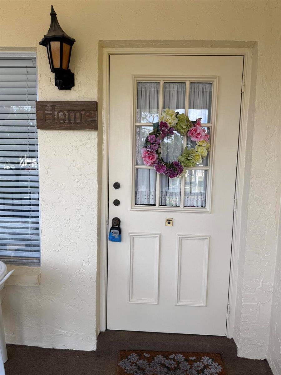 133 Lake Pine Circle # 2, FL 33463