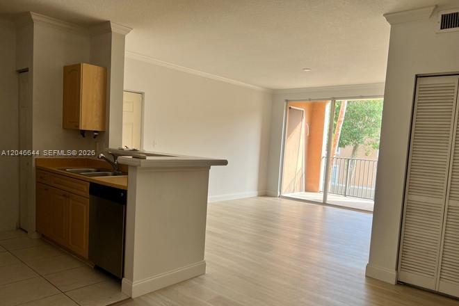 6841 SW 44th St # 204, Miami FL 33155 photo 2