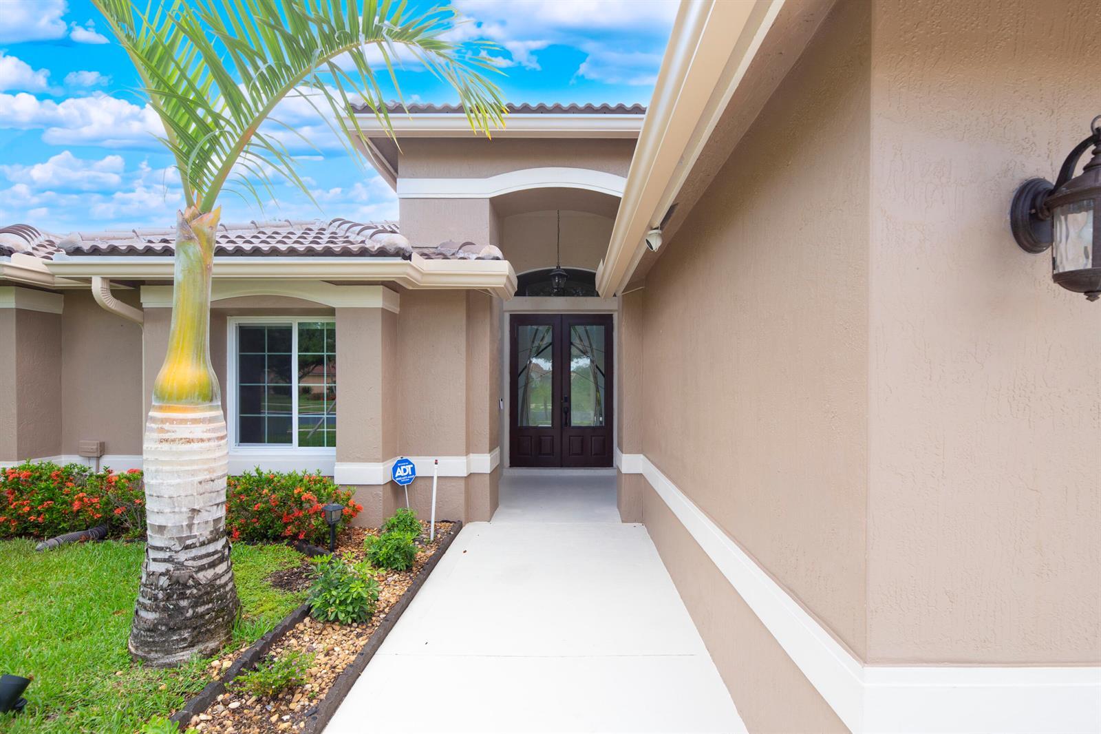 421 SW Crabapple Cove, Port St. Lucie FL 34986 photo 5
