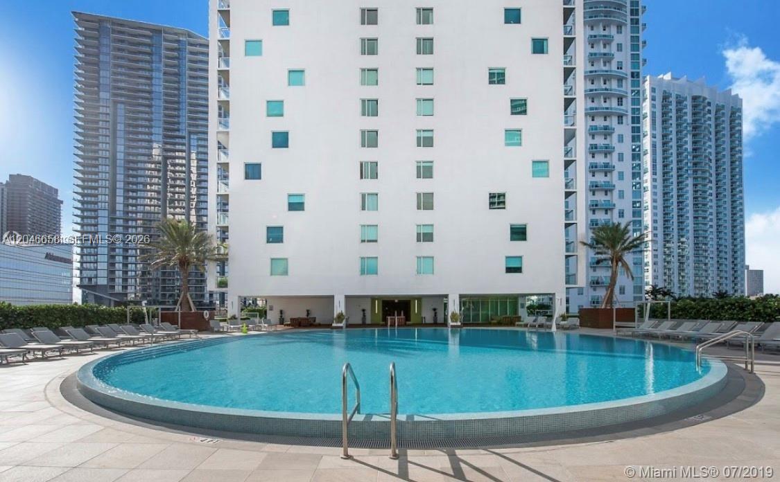 500 Brickell Ave # 2006, Miami FL 33131 photo 3