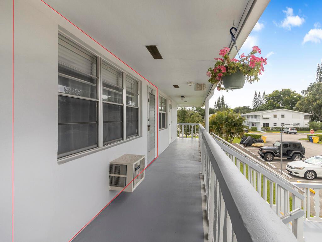 67 Sussex C # 67, West Palm Beach FL 33417 photo 4