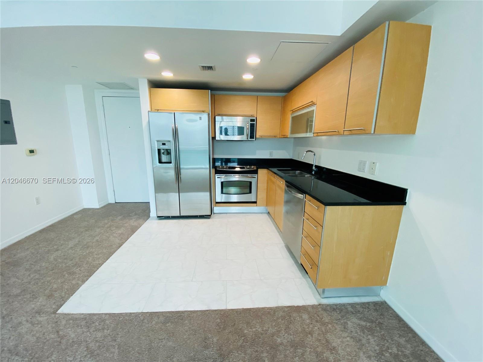 951 Brickell Ave # 1909, Miami FL 33131 photo 2