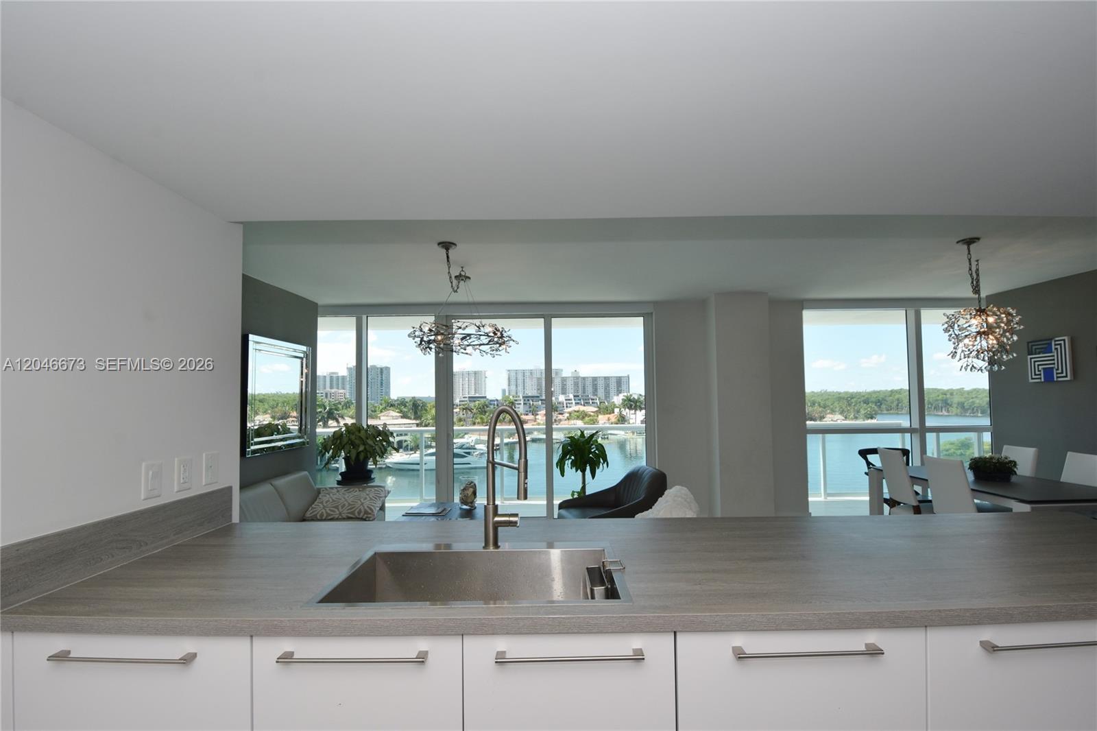 400 Sunny Isles Blvd # 521, Sunny Isles Beach FL 33160 photo 2