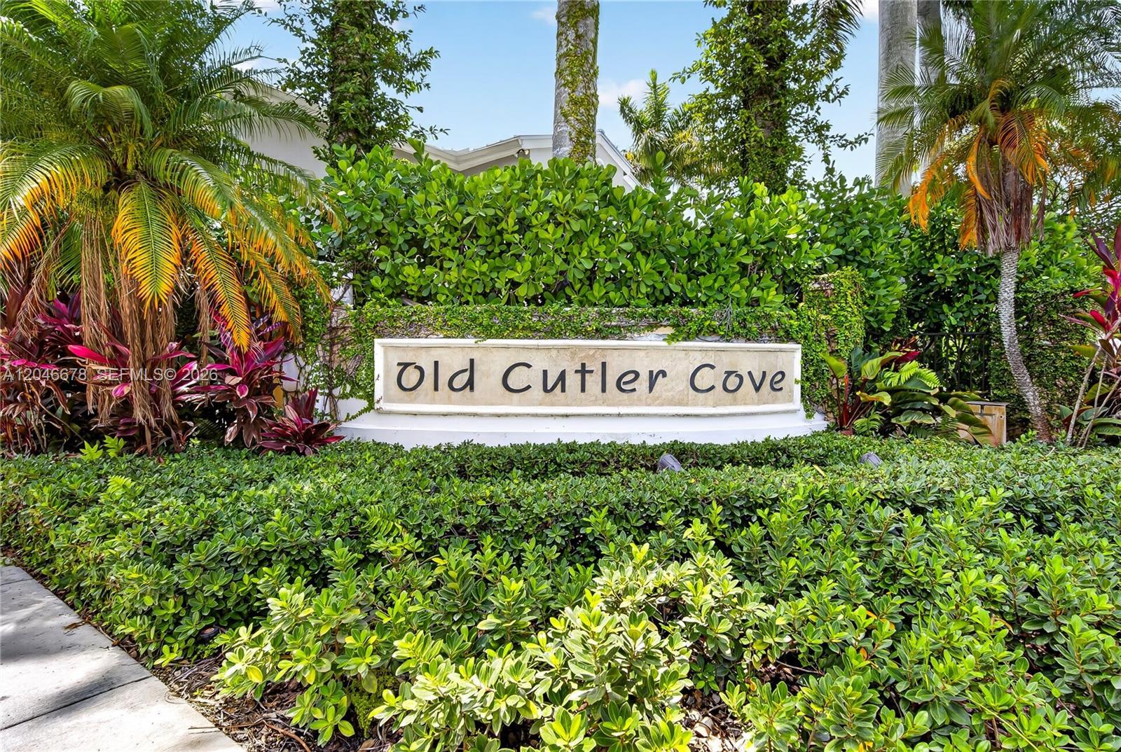 7571 SW 148th Ter, Palmetto Bay FL 33158 photo 2