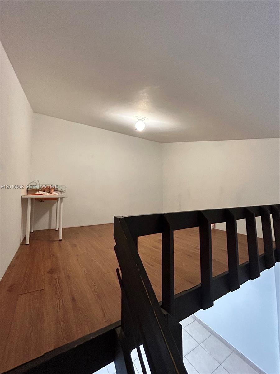 9421 Fontainebleau Blvd # 35, Miami FL 33172 photo 4