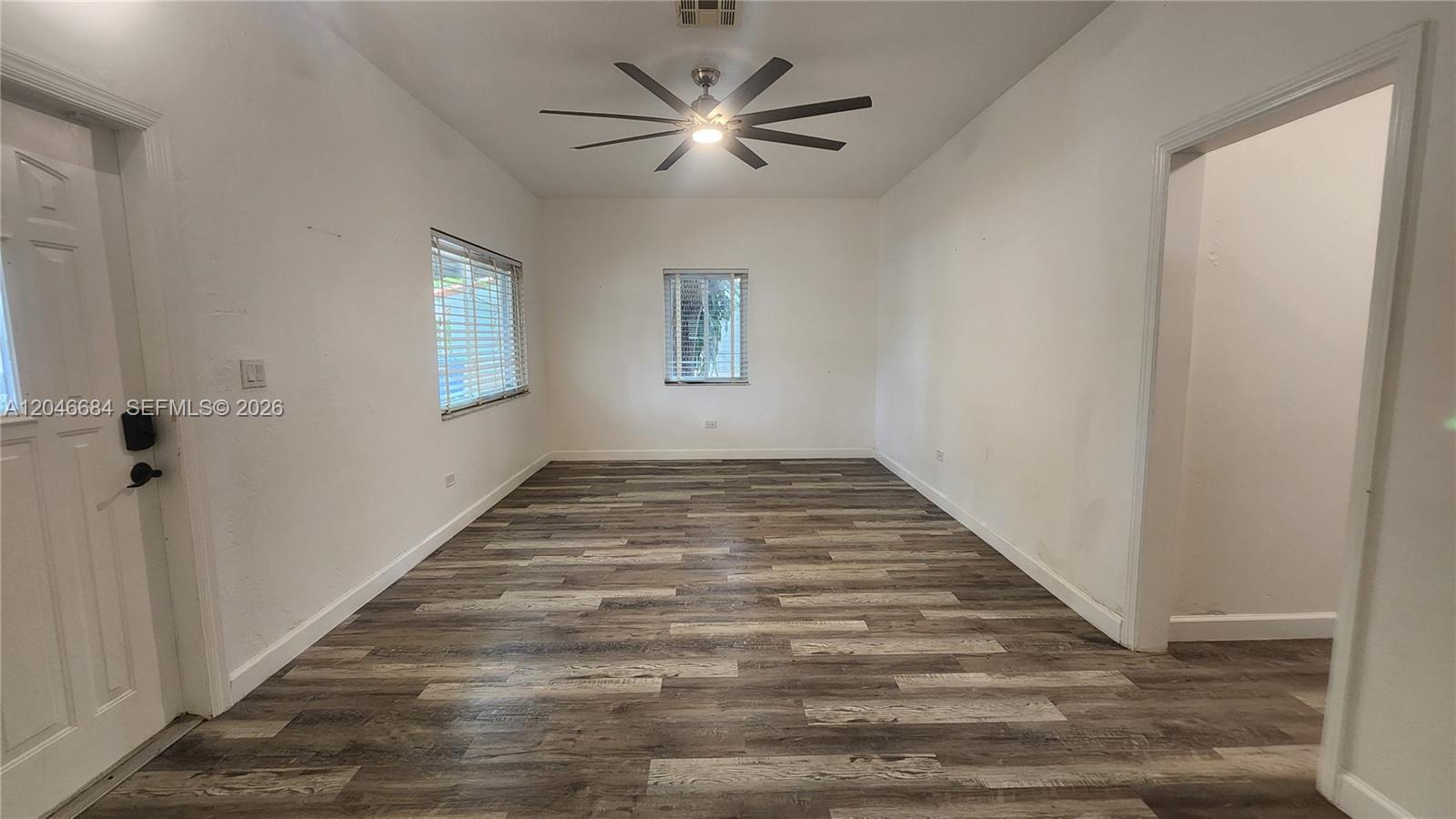 2174 NE 182nd St, North Miami Beach FL 33162 photo 3