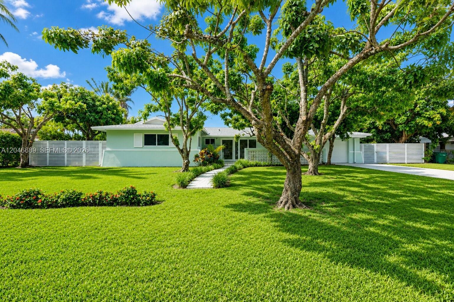 7982 SW 89th St # 7982, Miami FL 33156