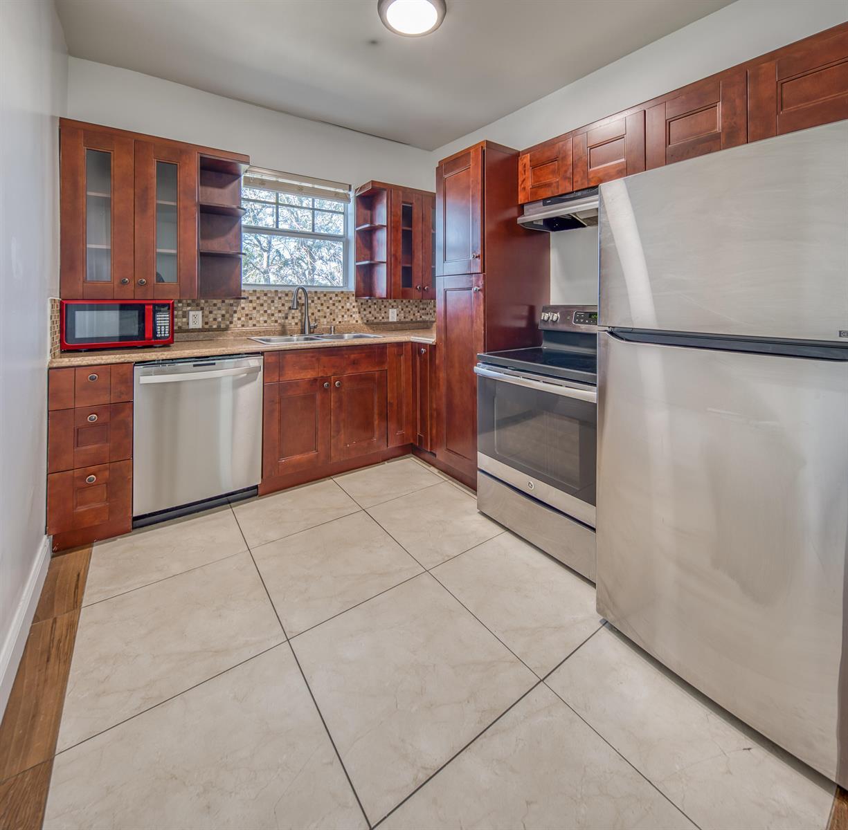 205 N Federal Highway # C, FL 33460 photo 2