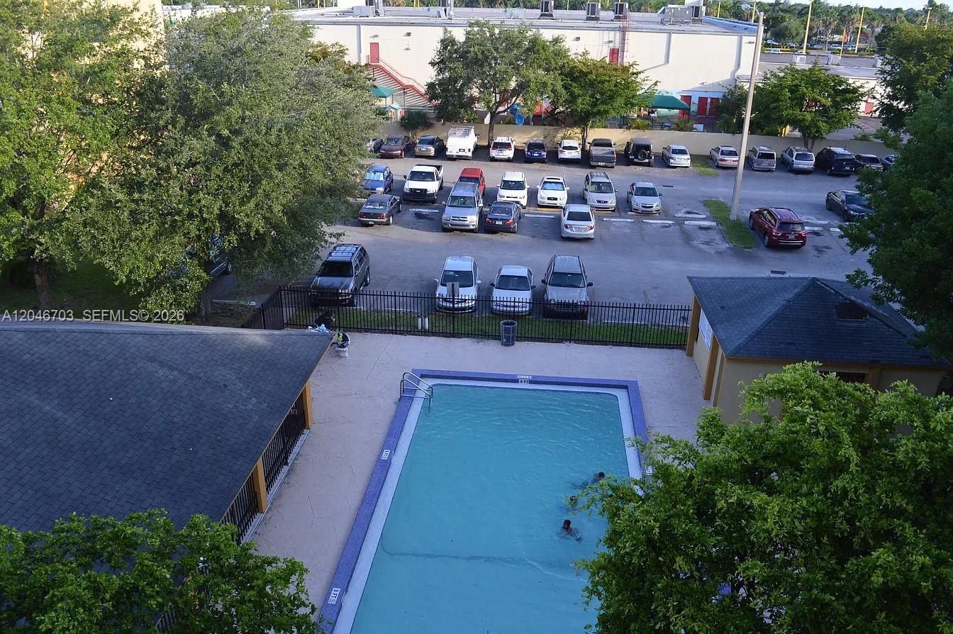 11780 SW 18th St # 2, Miami FL 33175 photo 4
