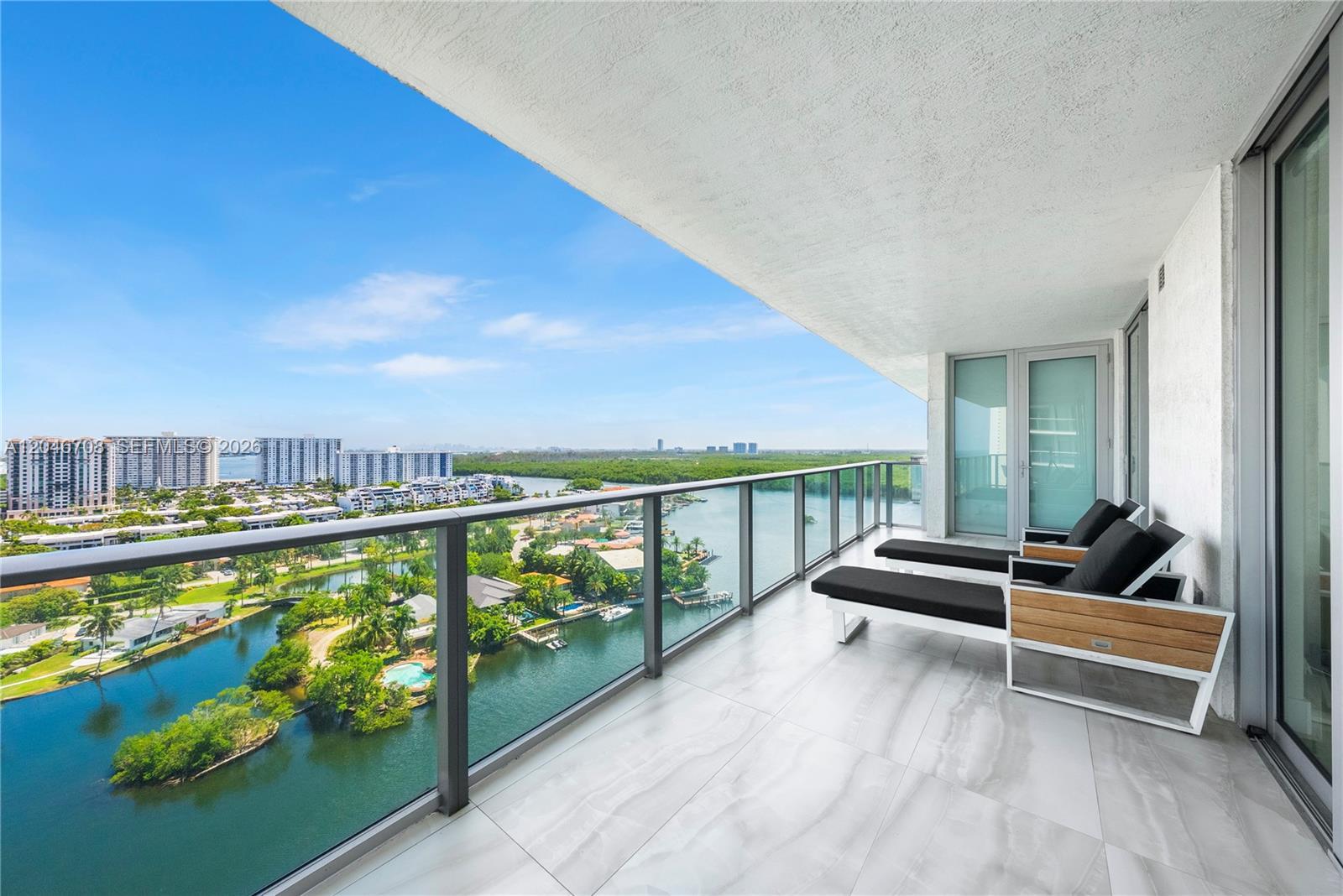 330 Sunny Isles Blvd # 1708, Sunny Isles Beach FL 33160 photo 2