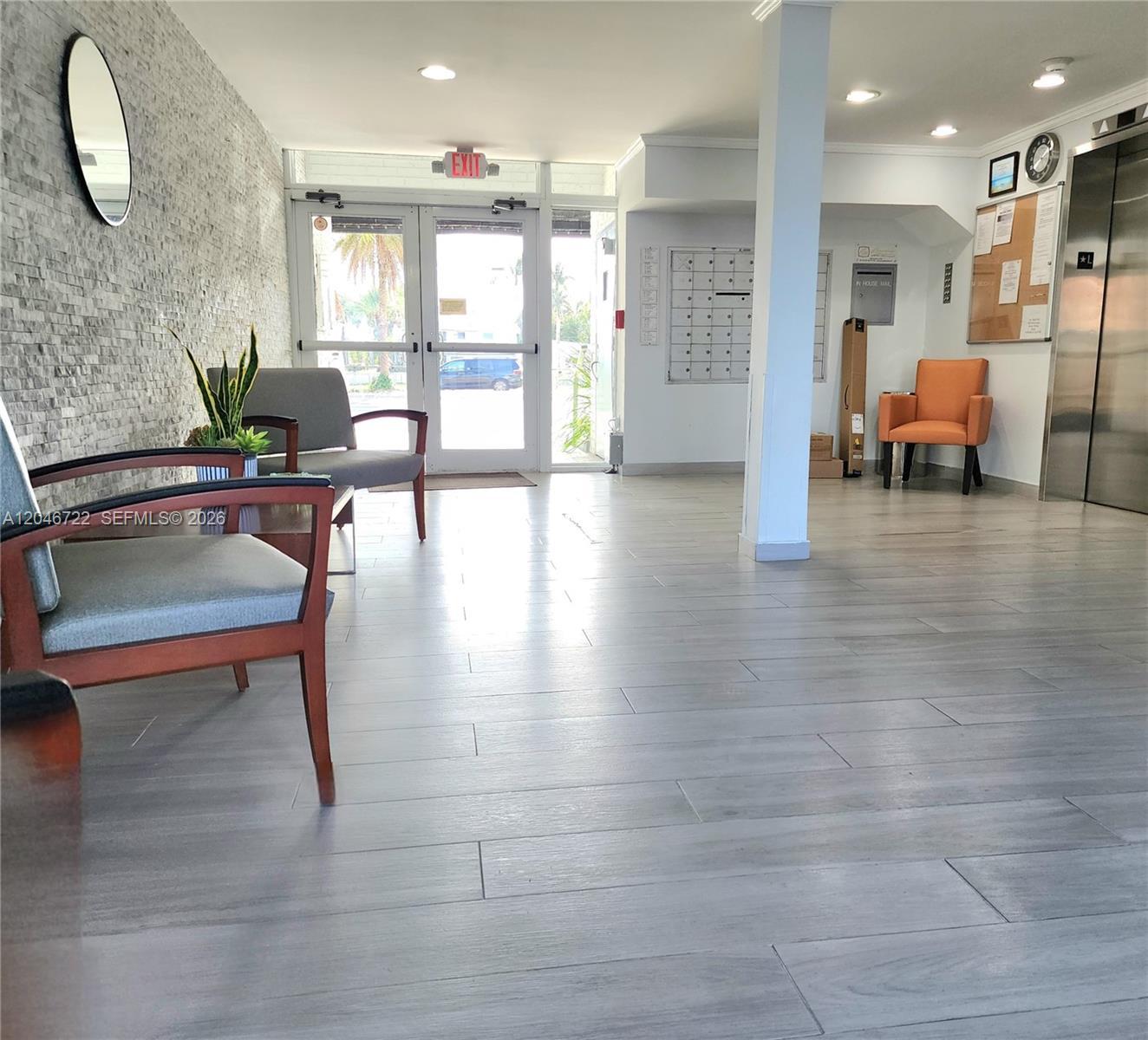 211 S Ocean Dr # 501, Hollywood FL 33019 photo 2