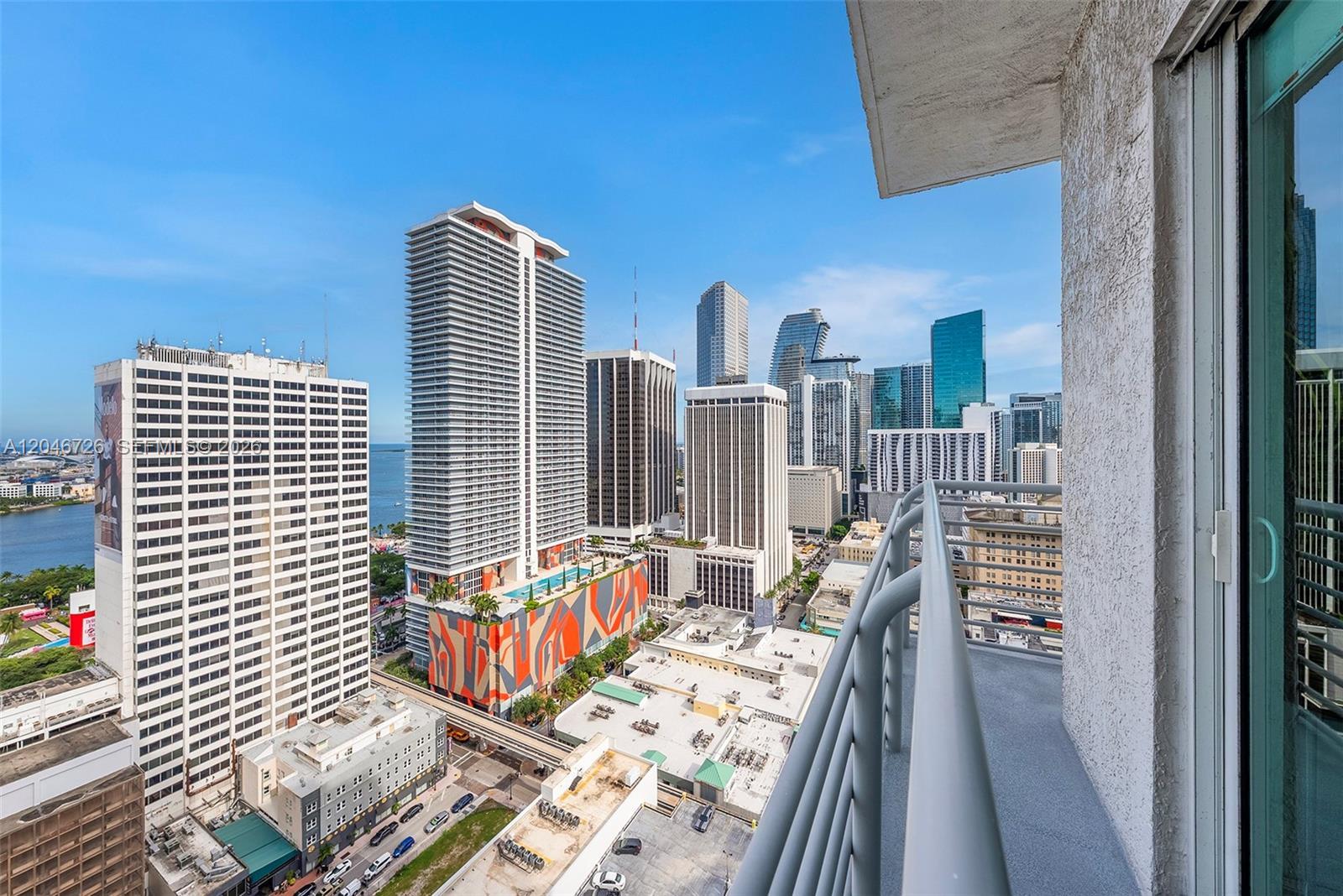 133 NE 2nd Ave # 2702, Miami FL 33132 photo 3