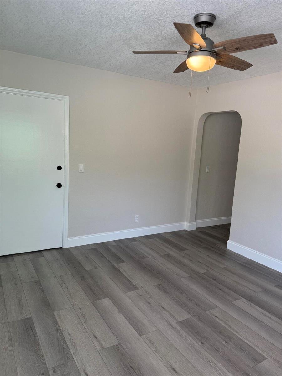 112 Lake Avenue # 1, FL 33460 photo 5