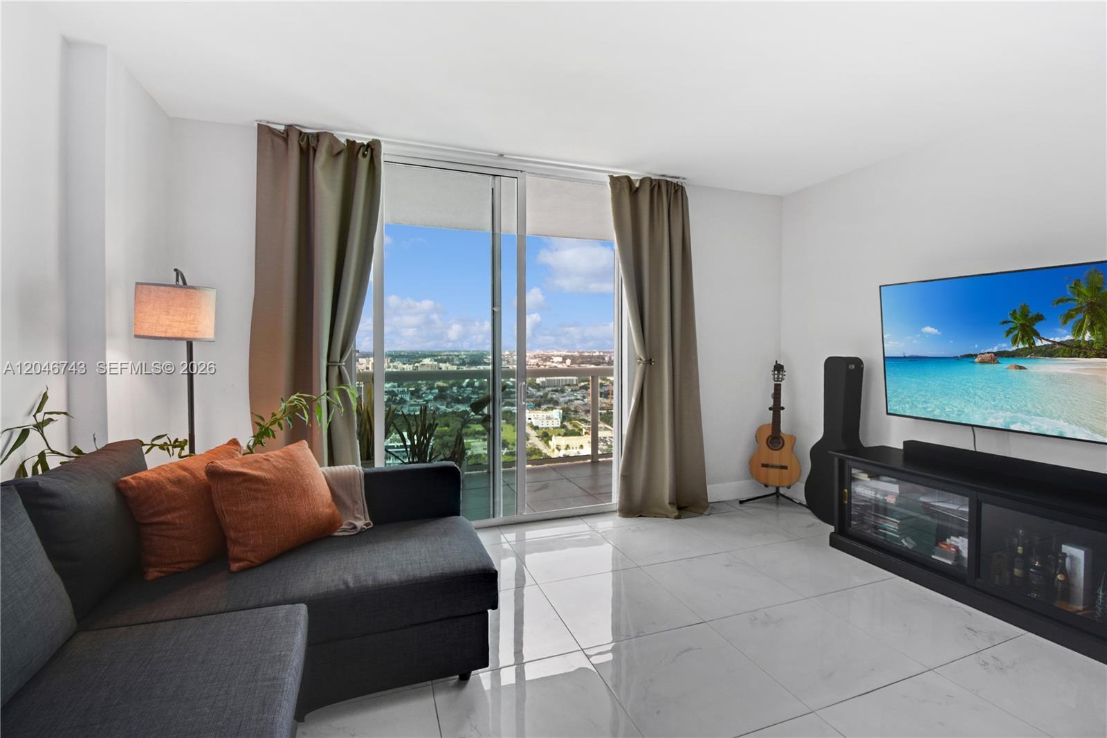 1800 N Bayshore Dr # 4106, Miami FL 33132 photo 2
