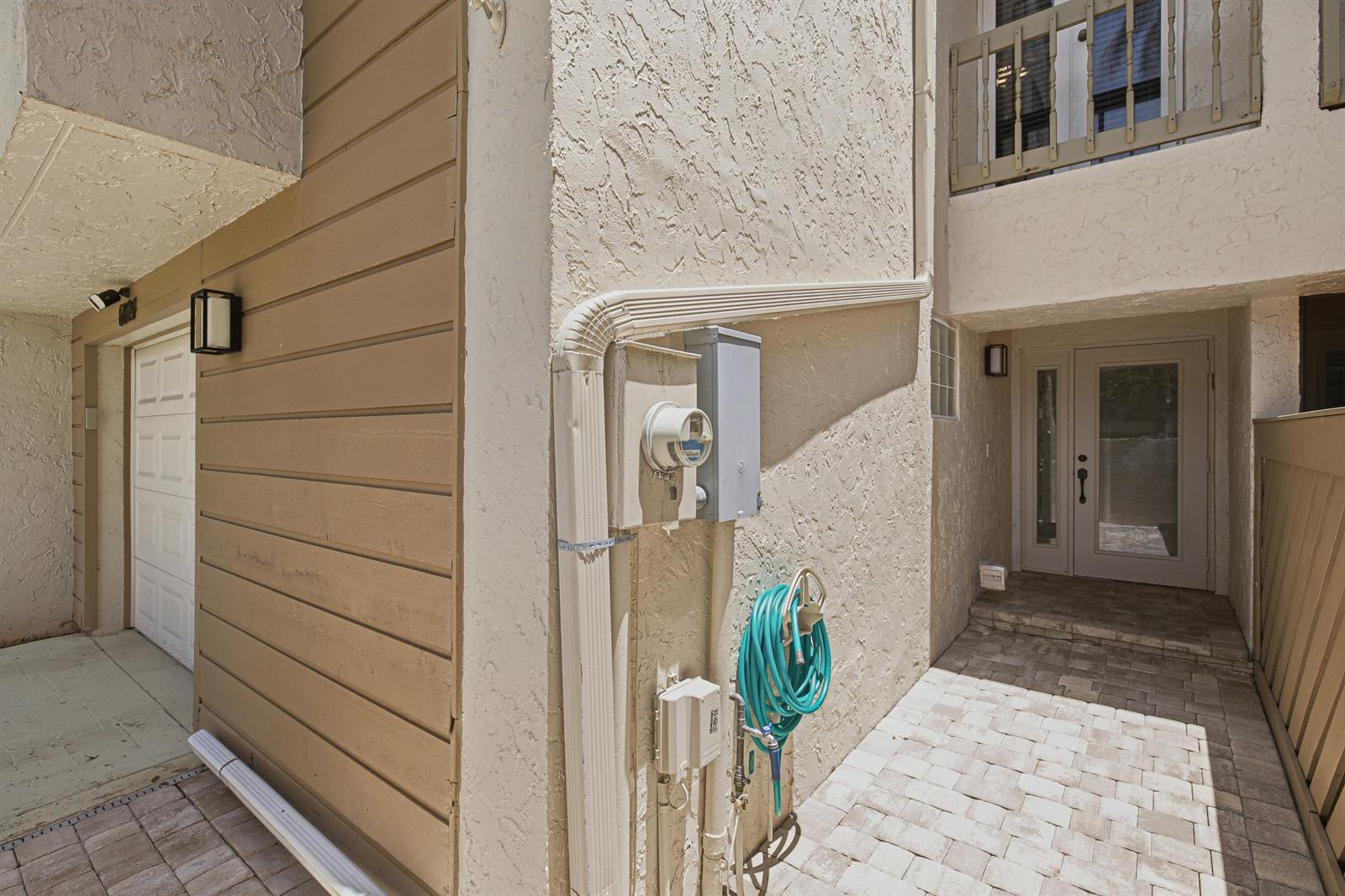 6024 Glendale Drive, Boca Raton FL 33433 photo 3