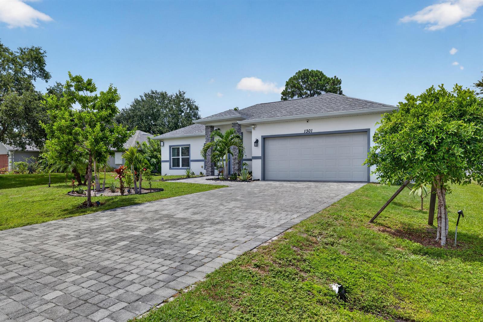 1301 SW Melrose Avenue, Port St. Lucie FL 34953 photo 3