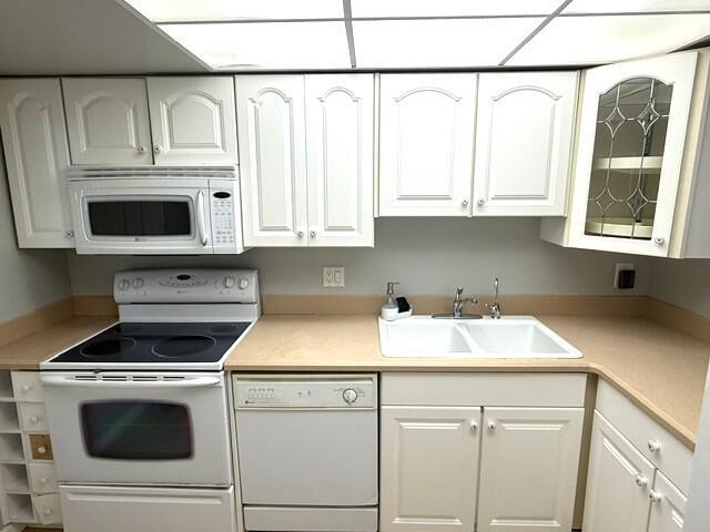 10040 Meridian Way N # 103, Palm Beach Gardens FL 33410 photo 3