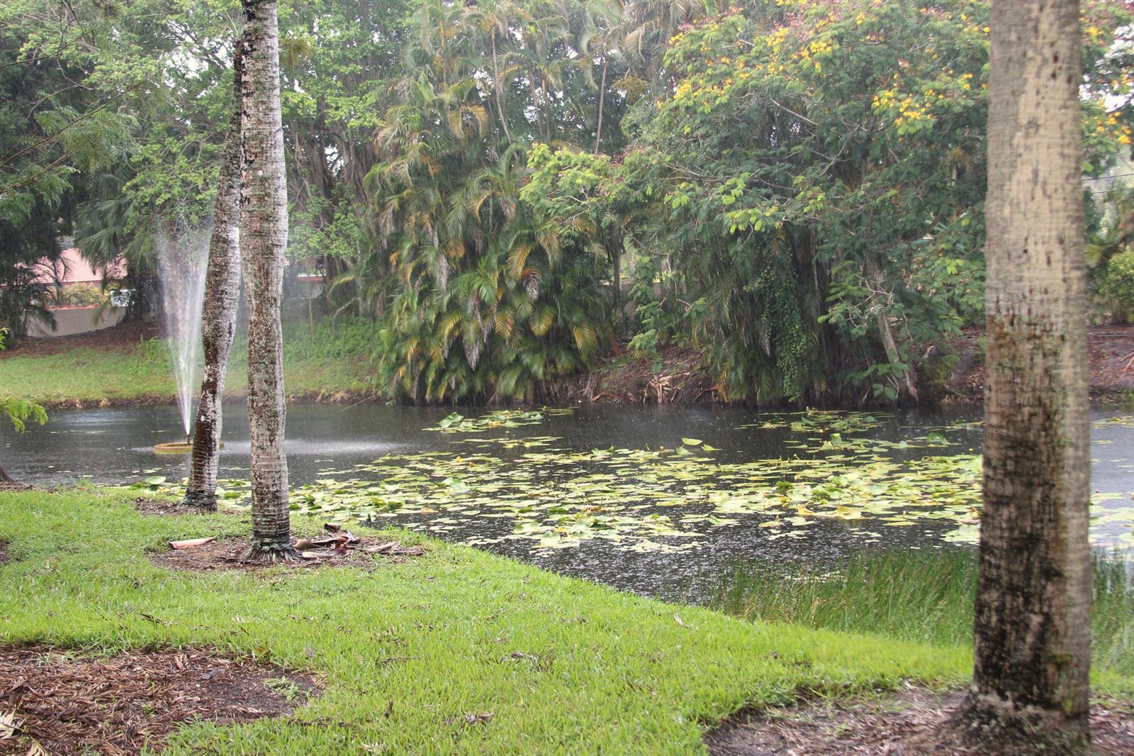 7705 Forest Green Lane, Boynton Beach FL 33436 photo 3