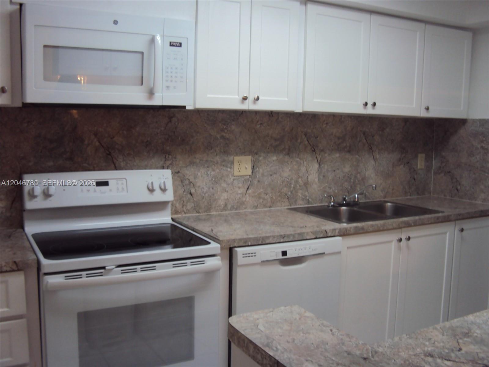 8401 SW 107th Ave # 247E, Miami FL 33173 photo 2