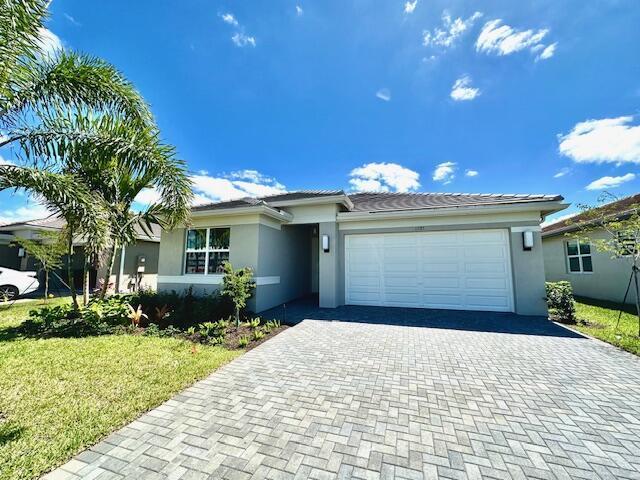 11785 SW Oceanus Boulevard, Port St. Lucie FL 34987