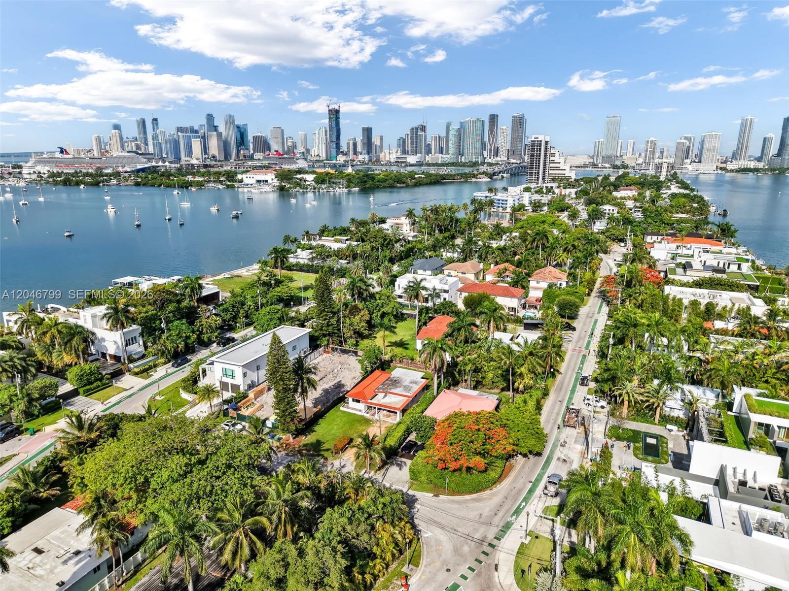 1500 NE 13th Pl, Miami FL 33139