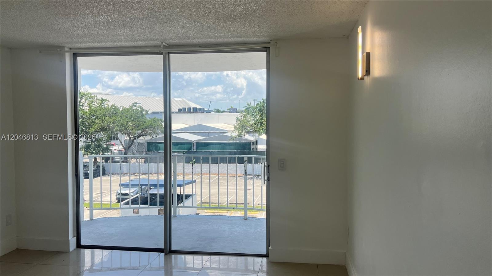 488 NW 165th St Rd # 309, Miami FL 33169 photo 2