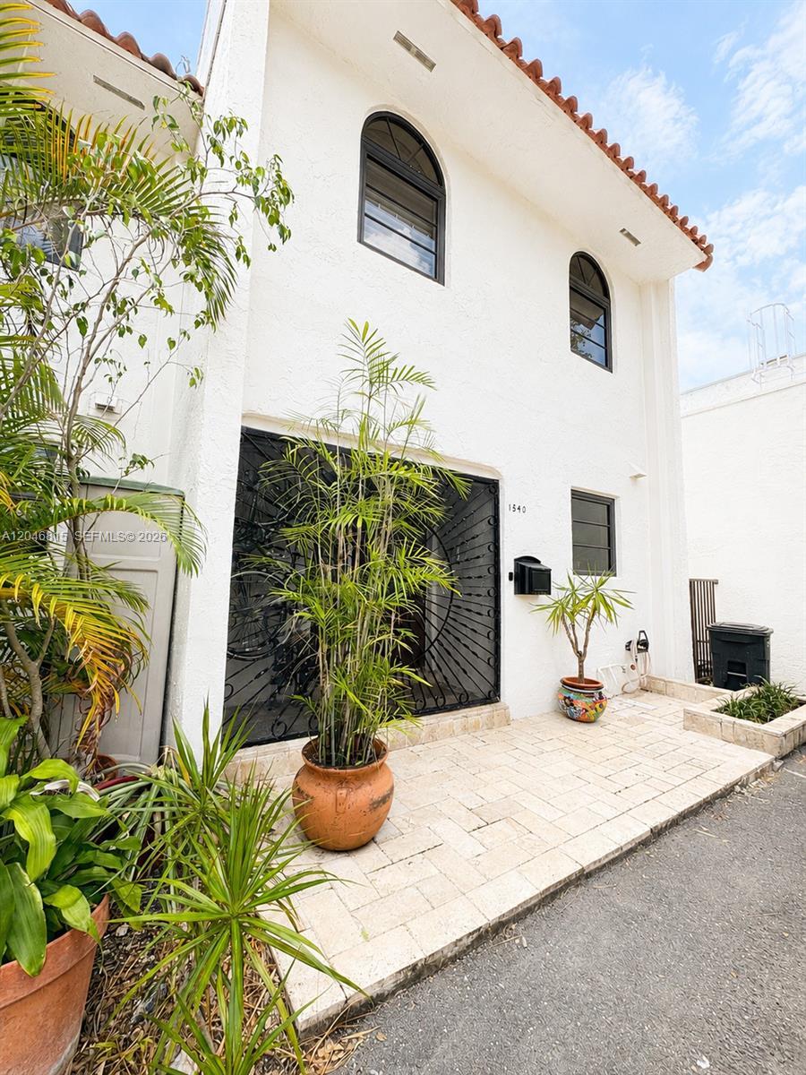1540 NE 105 street, Miami Shores FL 33138