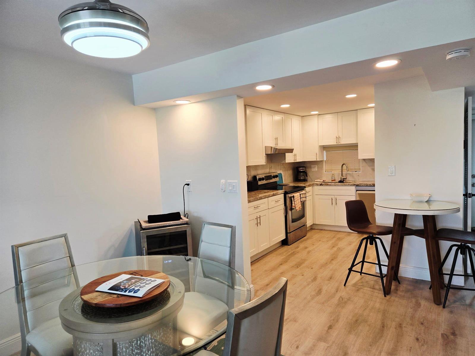 9923 S Hollybrook Lake Drive S # 310, Pembroke Pines FL 33025 photo 4