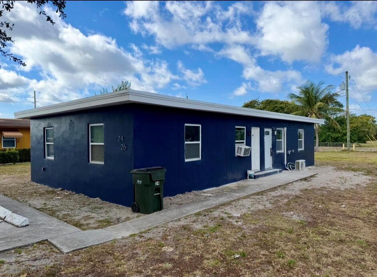 24 SW 10th Avenue, Delray Beach FL 33444 photo 2