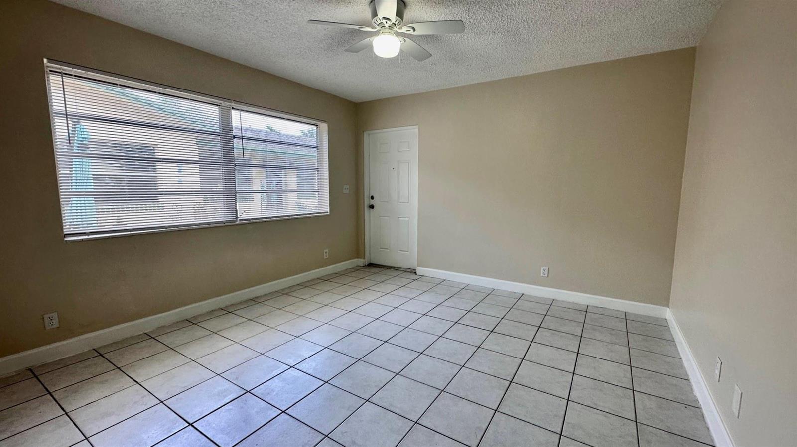 717 SE 16th Street # 5, Fort Lauderdale FL 33316 photo 3