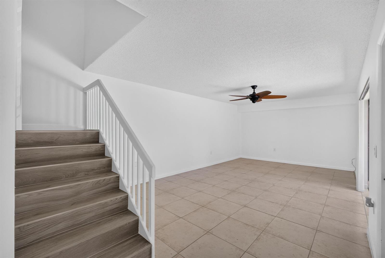 851 Blue Ridge Circle, West Palm Beach FL 33409 photo 5