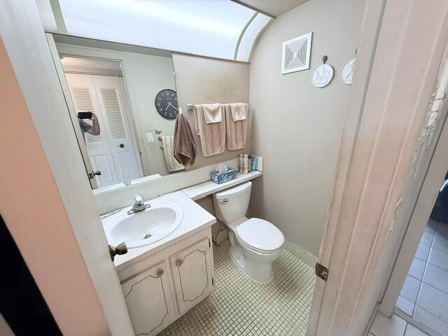 76 Markham D, Deerfield Beach FL 33442 photo 5
