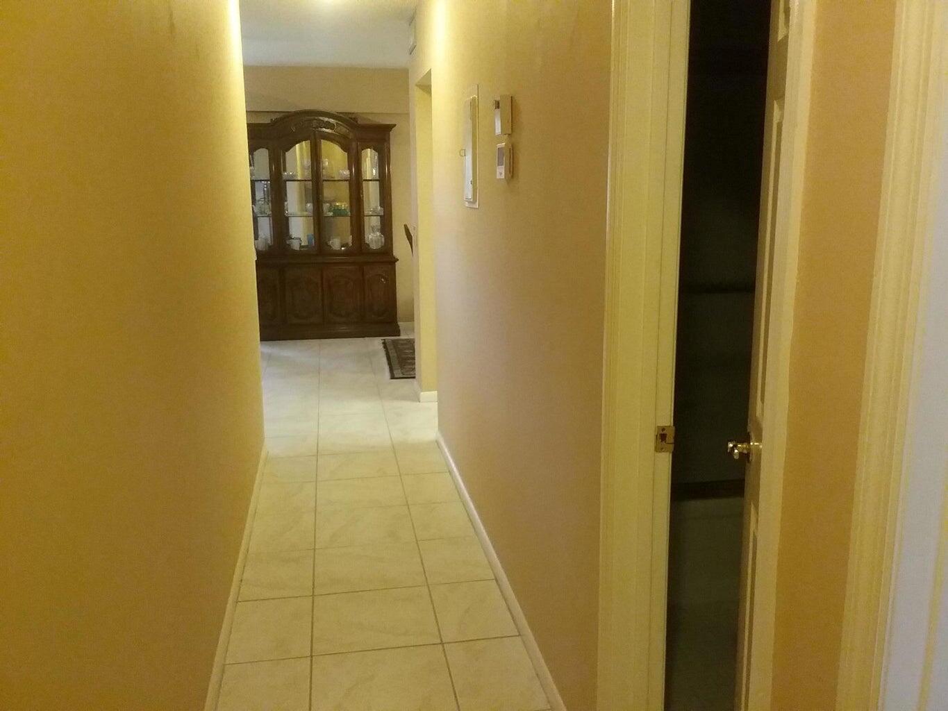 203 Suffolk, Boca Raton FL 33434 photo 5
