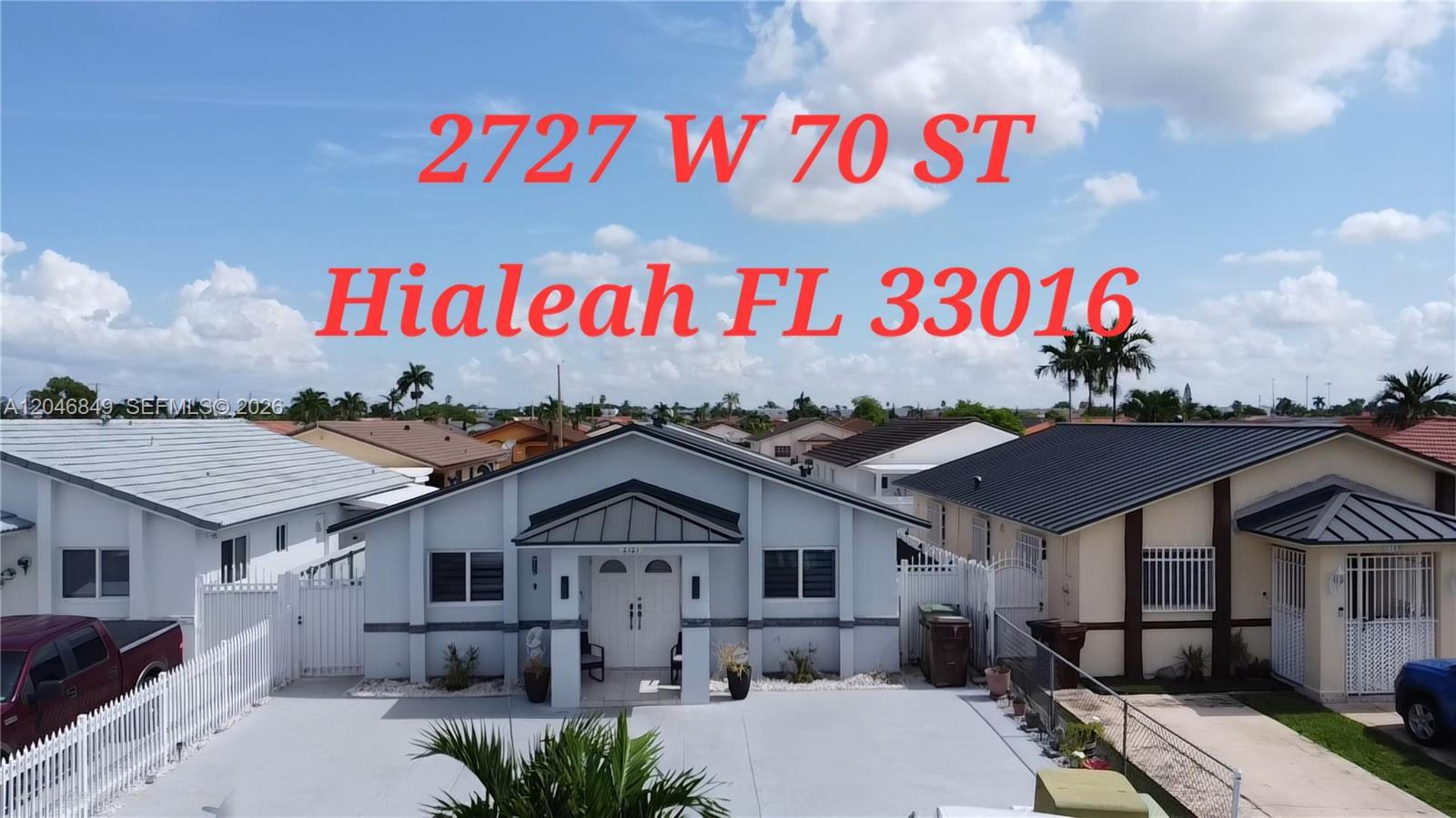 2727 W 70th St, Hialeah FL 33016