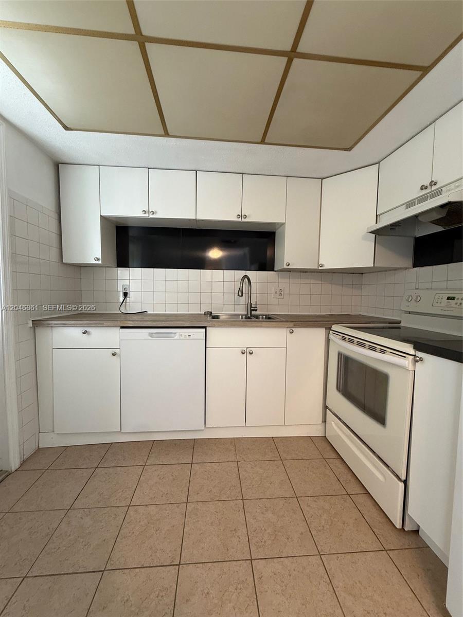 3300 NE 10th Ter # 53, Pompano Beach FL 33064 photo 2