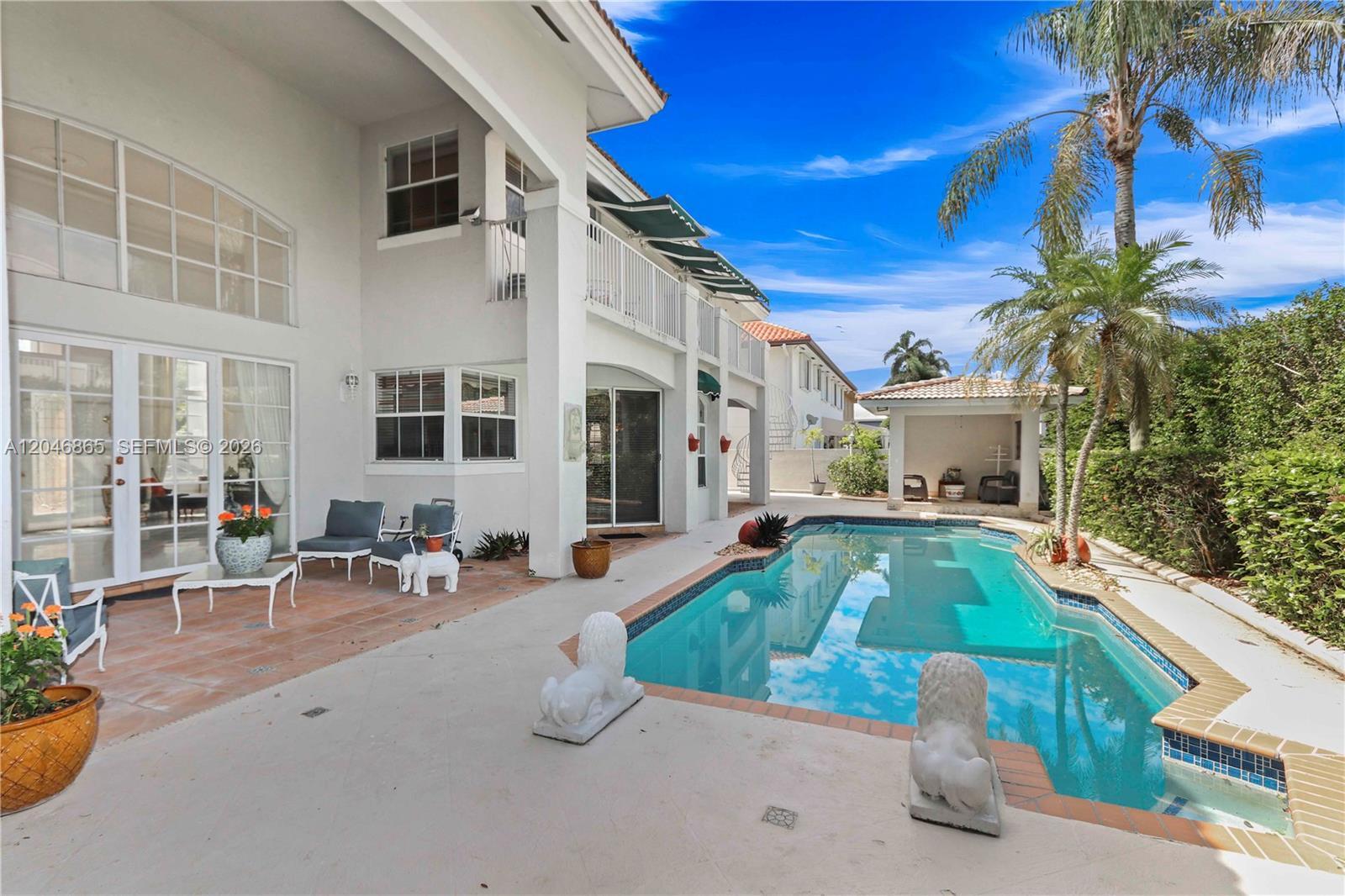 16048 NW 82nd Pl, Miami Lakes FL 33016 photo 3