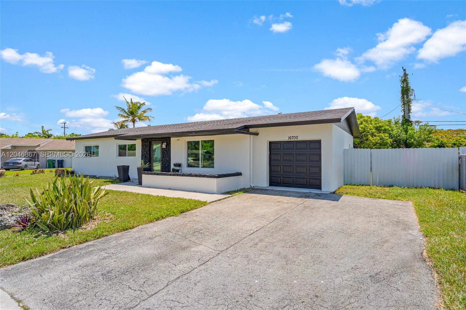 16700 SW 102nd Pl, Miami FL 33157 photo 5