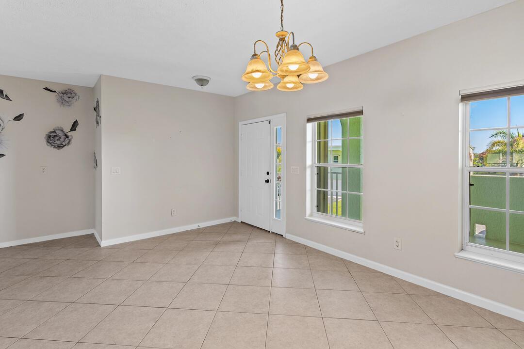 2127 SE Wild Meadow Circle, Port St. Lucie FL 34952 photo 5