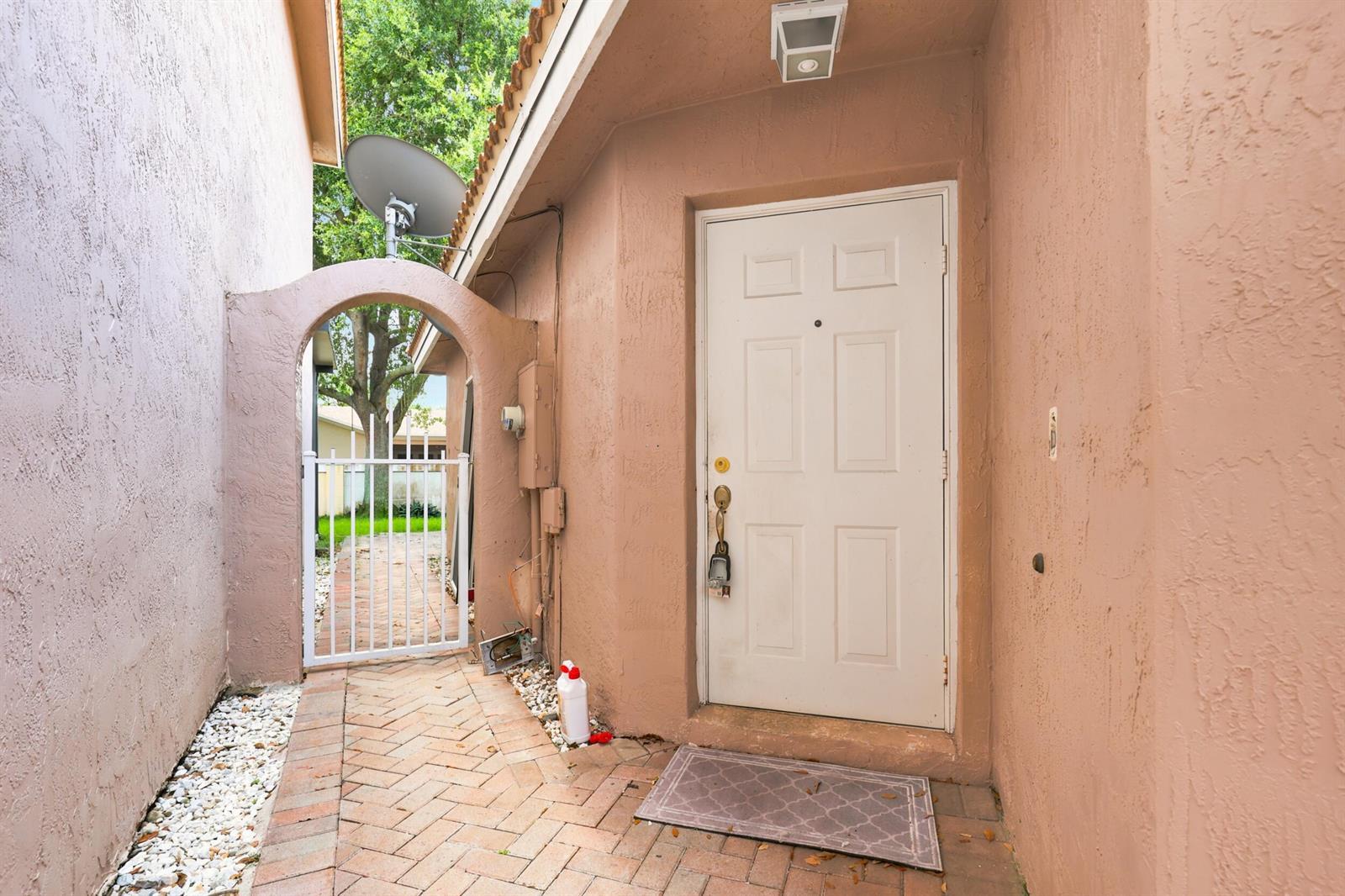 9312 NW 54th Street # 9312, Sunrise FL 33351 photo 4