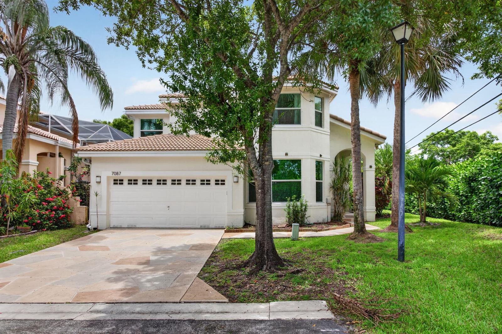 7087 NW 78th Place, Parkland FL 33067 photo 2