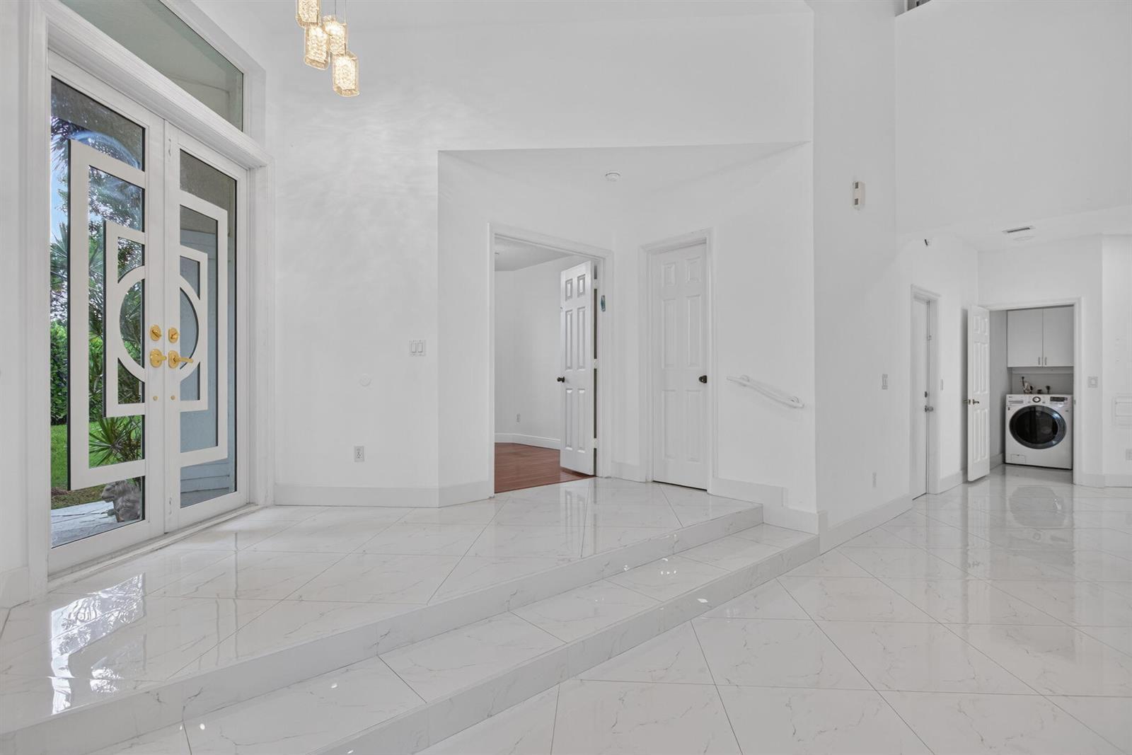 7087 NW 78th Place, Parkland FL 33067 photo 3