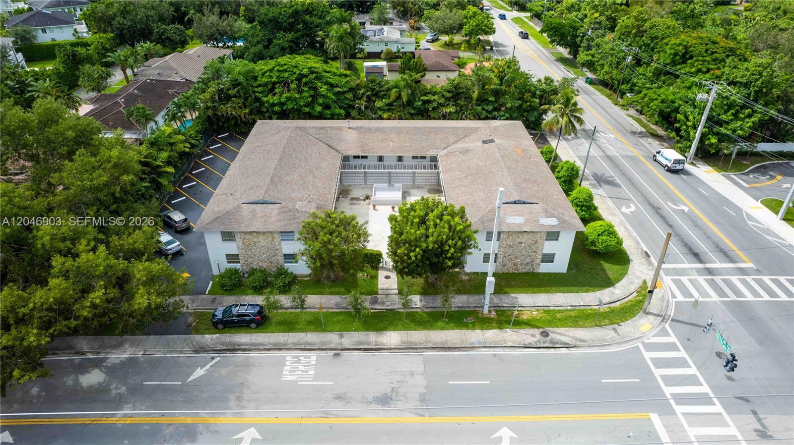 6650 Miller Dr # 20, South Miami FL 33155
