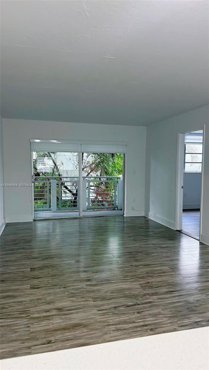 716 Michigan Ave # 303, Miami Beach FL 33139 photo 2