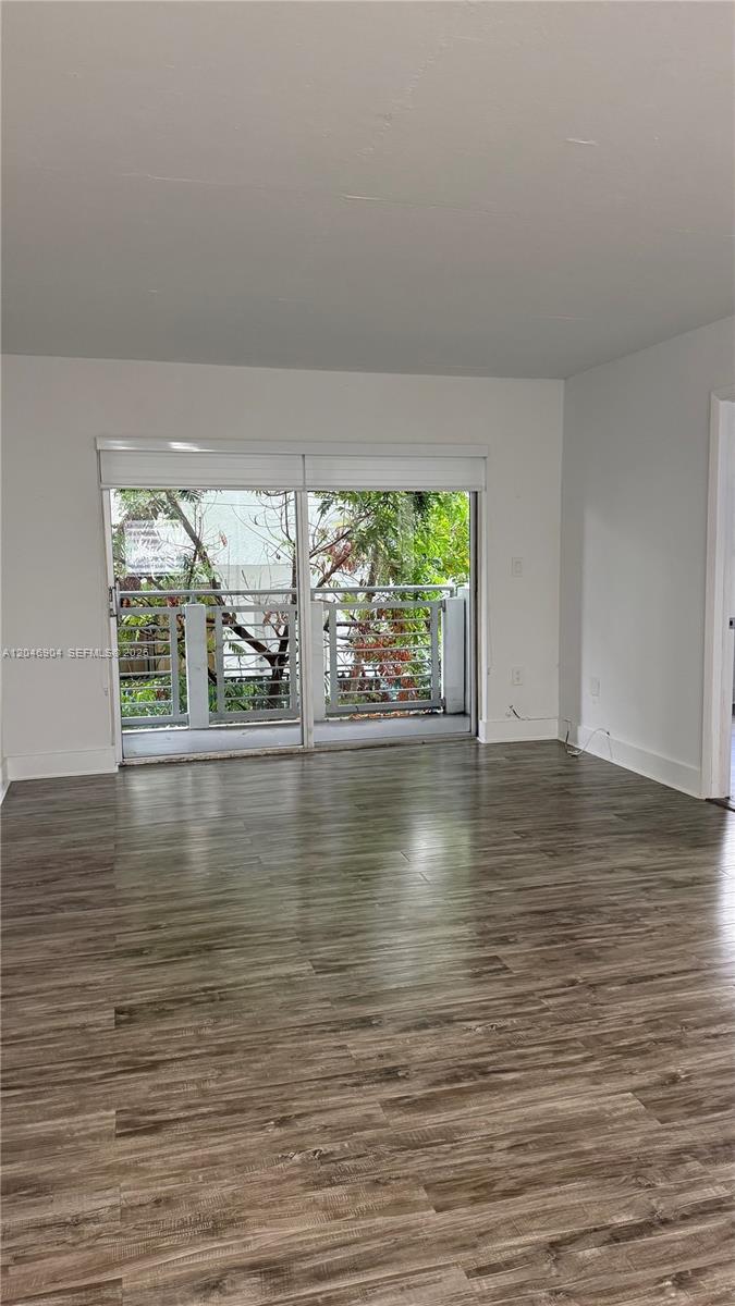 716 Michigan Ave # 303, Miami Beach FL 33139 photo 4