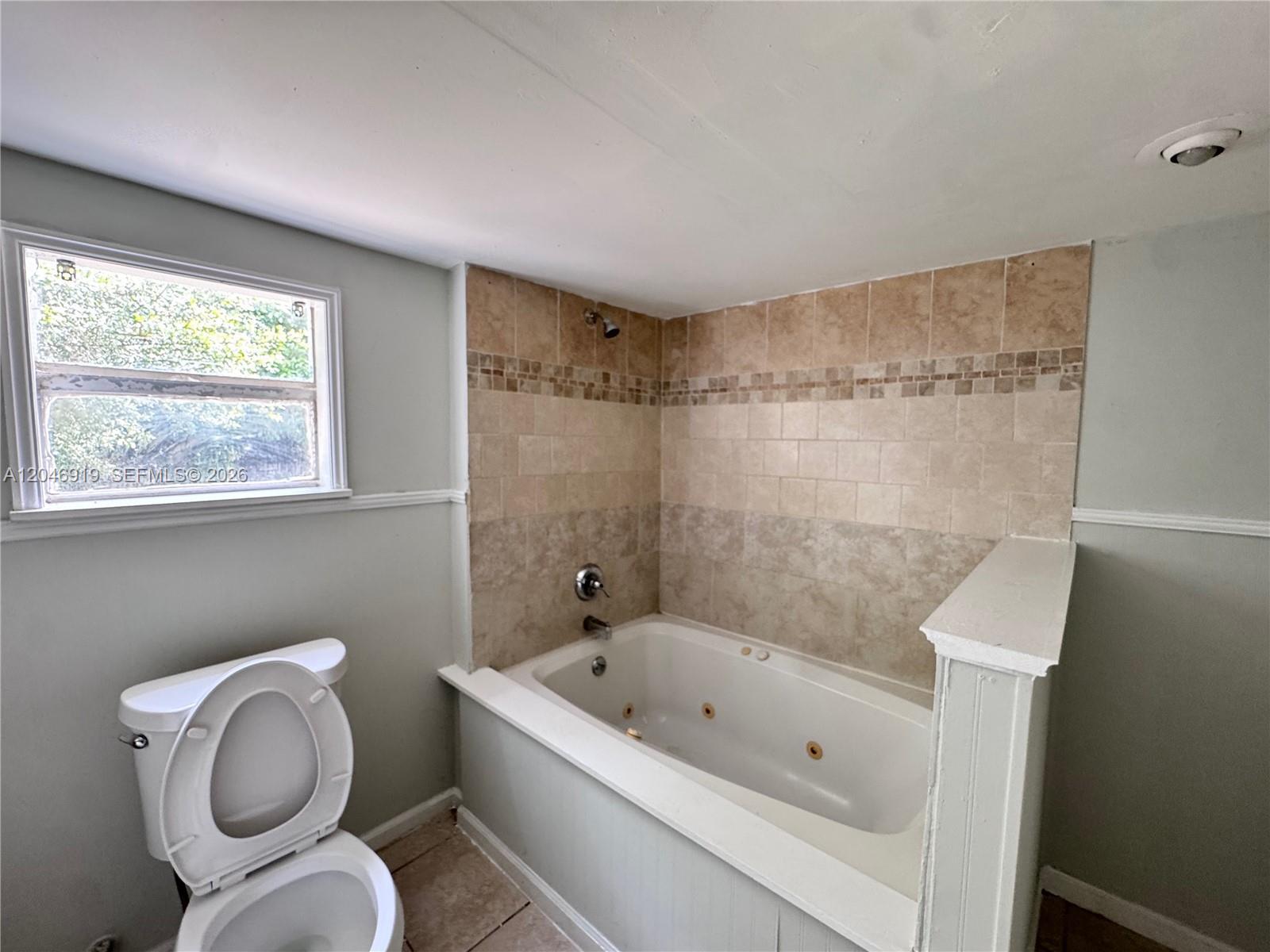 1801 NE 50th St, Pompano Beach FL 33064 photo 5