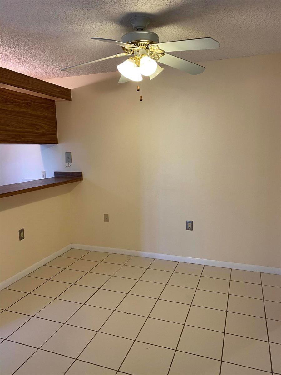 1603 16th Way, West Palm Beach FL 33407 photo 4
